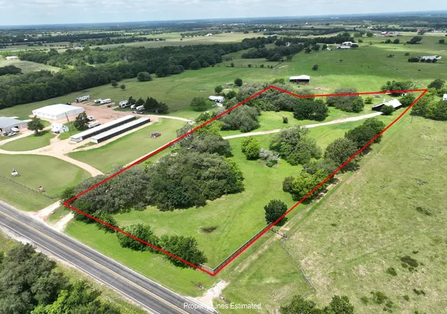 Homes for sale in Burton, TX | 810 Hwy 237, Burton, TX 77835 | MLS# 87650041