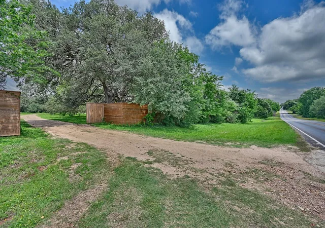 Homes for sale in Burton, TX | 810 Hwy 237, Burton, TX 77835 | MLS# 87650041