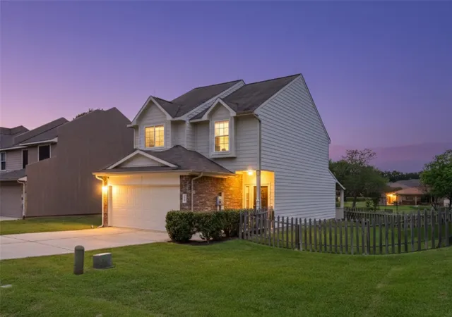 Photo 1 of Sale Pending at 406 Lazy Ln, Montgomery, TX 77356 | MLS# 11140128 | Listing updated on 2026-09-13