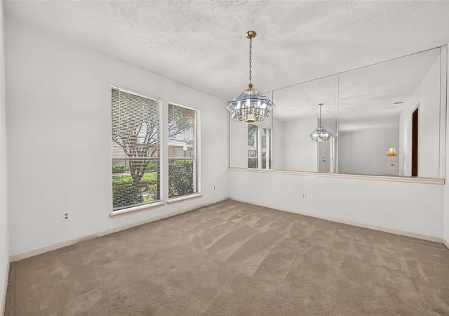 4th image of 48 T Huxley Ln, Missouri City, TX 77459 | MLS# 57151216