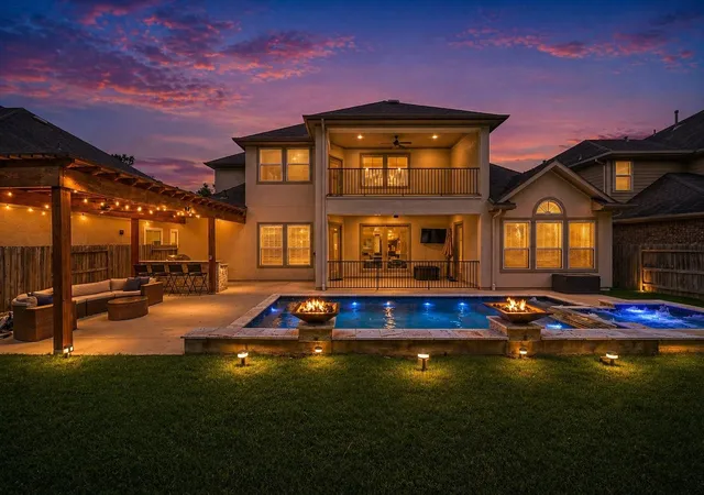 2nd image of 14710 Somerset Horizon Ln, Houston, TX 77044 | MLS# 17529606