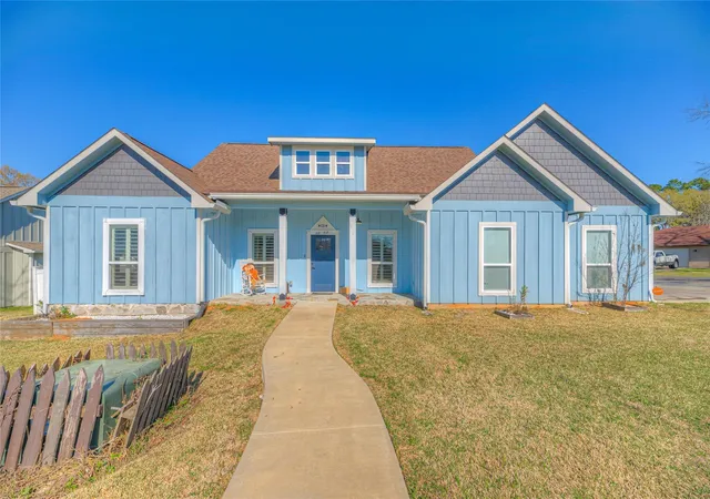 Photo 4 of Single family home for sale at 276 Resort Dr, Livingston, TX 77351 | MLS# 75443885 | Listing updated on 2026-09-01
