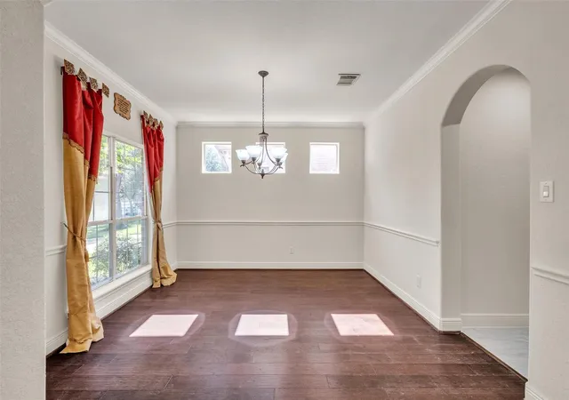 5th image of 5303 Riverstone Crossing Dr, Sugar Land, TX 77479 | MLS# 66896344