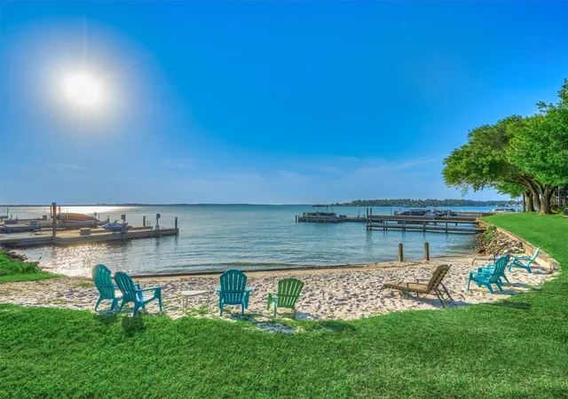 46th image of 1428 Bowsprit Pt, Willis, TX 77318 | MLS# 50515466