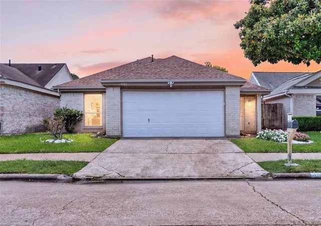 Photo 1 of Single family home for sale at 11103 Bellerive Dr, Houston, TX 77072 | MLS# 30488520 | Listing updated on 2026-07-01