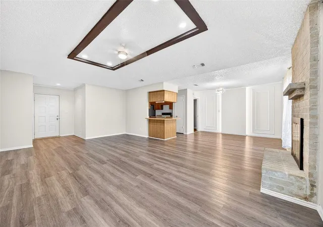 Photo 4 of Single family home for sale at 11103 Bellerive Dr, Houston, TX 77072 | MLS# 30488520 | Listing updated on 2026-07-01
