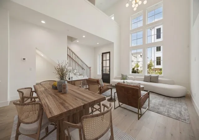 5th image of 3705 Somerset York Ln, Houston, TX 77055 | MLS# 98122934
