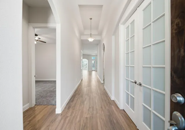 4th image of 10243 S Goshawk Trl, Conroe, TX 77385 | MLS# 33786200