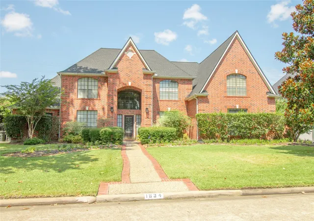 Photo 1 of Sale Pending at 1634 Kelliwood Oaks Dr, Katy, TX 77450 | MLS# 84324031 | Listing updated on 2026-09-10