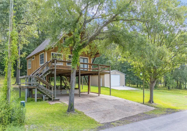 Photo 3 of Single family home for sale at 161 White Oak St, Pointblank, TX 77364 | MLS# 13311669 | Listing updated on 2026-09-25