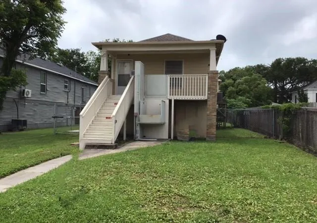 Photo 1 of Single family home for sale at 4615 Ave Q 1/2, Galveston, TX 77551 | MLS# 56661667 | Listing updated on 2026-09-16