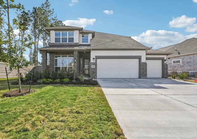 Photo 1 of Sale Pending at 18032 Brennie Bird Ln, Conroe, TX 77302 | MLS# 29166774 | Listing updated on 2026-09-19