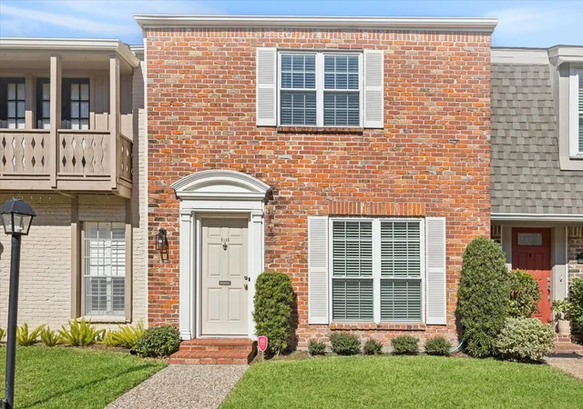 1st image of 2105 S Winrock Blvd S #48, Houston, TX 77057 | MLS# 37191131