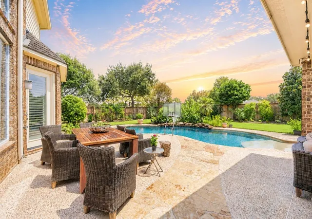 Photo 2 of Single family home for sale at 2003 Linden Cove Ct, Katy, TX 77494 | MLS# 49274063 | Listing updated on 2026-09-19
