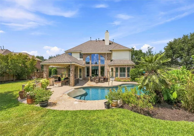 Photo 3 of Single family home for sale at 2003 Linden Cove Ct, Katy, TX 77494 | MLS# 49274063 | Listing updated on 2026-09-19