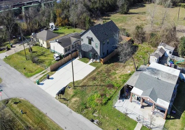 5th image of 7819 Joy St, Houston, TX 77028 | MLS# 2476478