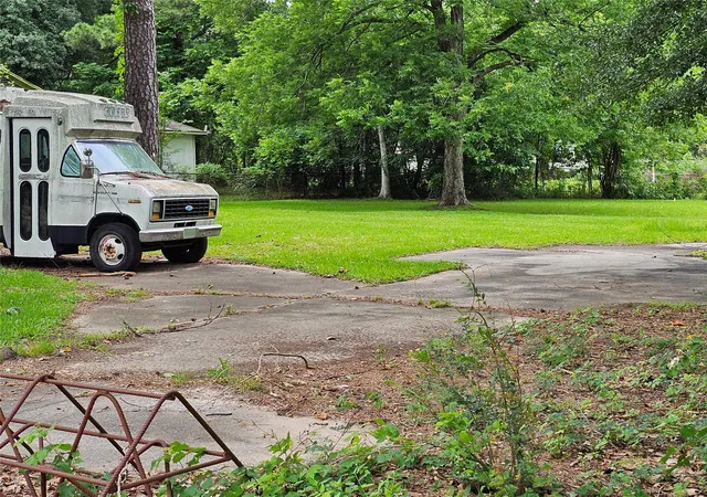 Photo 2 of Land for sale at 7423 Sundown Lot 162 Dr, Houston, TX 77028 | MLS# 55314323 | Listing updated on 2026-09-07