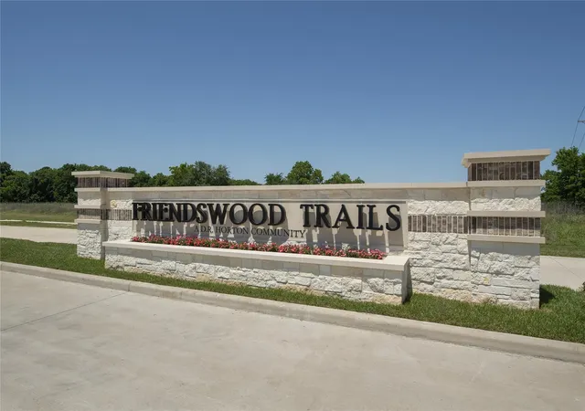 30th image of 2300 Friendswood Trail, Friendswood, TX 77546 | MLS# 47114891