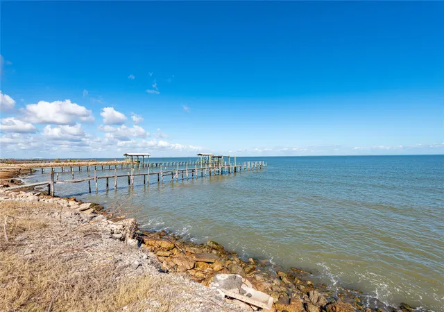 4th image of 2225 Avenue A, Dickinson, TX 77539 | MLS# 34338124