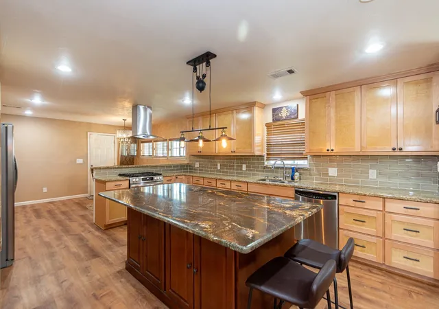 Photo 4 of Single family home for sale at 2509 Ward Rd, Baytown, TX 77520 | MLS# 59998066 | Listing updated on 2026-09-15