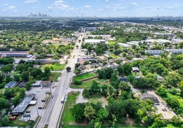 Photo 3 of Land for sale at 0 Hohldale St, Houston, TX 77091 | MLS# 33606317 | Listing updated on 2026-09-01