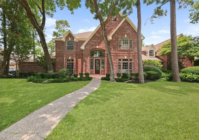 Photo 2 of Single family home for sale at 11822 Primwood Dr, Houston, TX 77070 | MLS# 10676633 | Listing updated on 2026-09-18