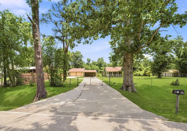 Homes for sale in Channelview, TX | 1019 Woodland St, Channelview, TX 77530 | MLS# 65762438
