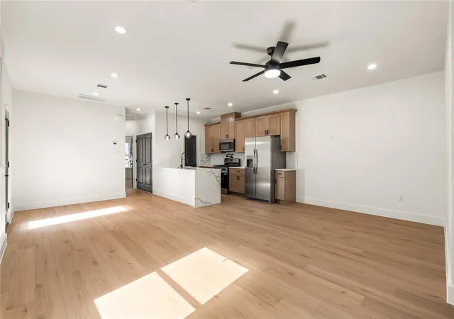Photo 3 of Multi family home for sale at 5321 Rue St, Houston, TX 77033 | MLS# 24759099 | Listing updated on 2026-08-26
