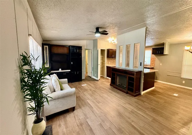 Photo 3 of Single family home for sale at 534 Lake Camelot Cir, Woodville, TX 75979 | MLS# 37374736 | Listing updated on 2026-08-19