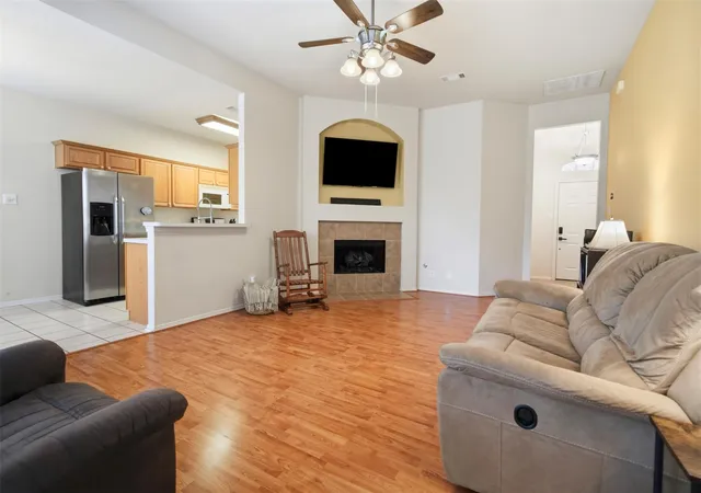 5th image of 32019 Sue Ln, Pinehurst, TX 77362 | MLS# 12332574