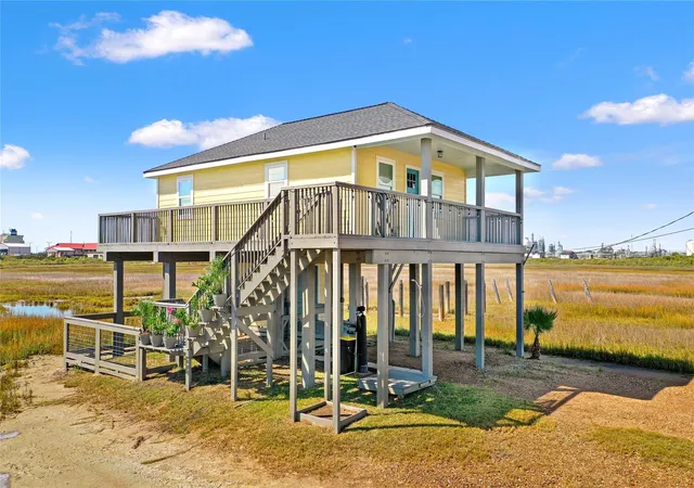 Homes for sale in Surfside Beach, TX | 715 Caisson St, Surfside Beach, TX 77541 | MLS# 57519398