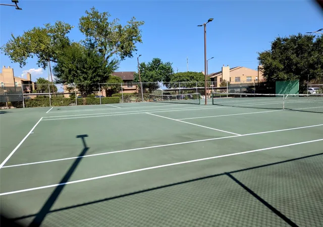 24th image of 10555 Turtlewood Ct #1903, Houston, TX 77072 | MLS# 73439179