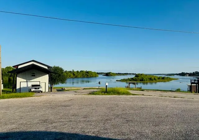 26th image of 512 Laurel Cvs W, Onalaska, TX 77360 | MLS# 2511431