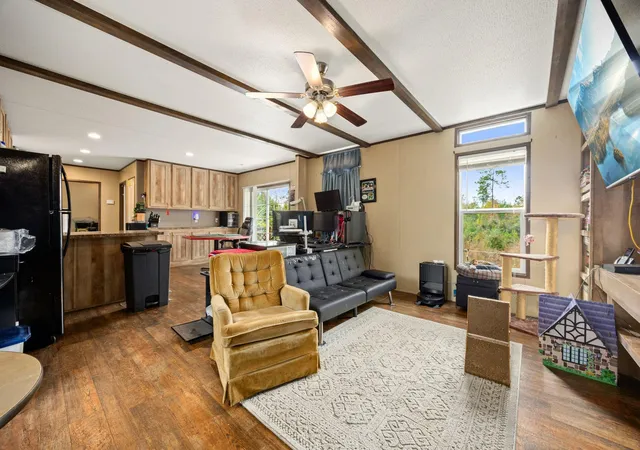 Photo 3 of Single family home for sale at 17300 Fm 943, Livingston, TX 77351 | MLS# 79666606 | Listing updated on 2026-09-25