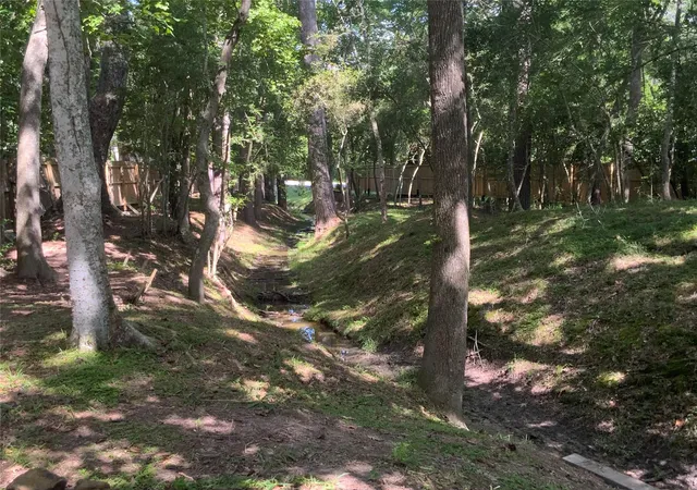 4th image of 1114 Lake Glen Rd, Huffman, TX 77336 | MLS# 51039206