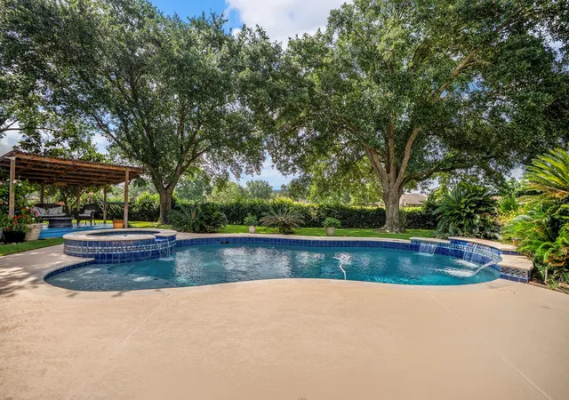 Photo 1 of Single family home for sale at 5807 Sequoia Tr Ct, Spring, TX 77379 | MLS# 67999123 | Listing updated on 2026-09-19