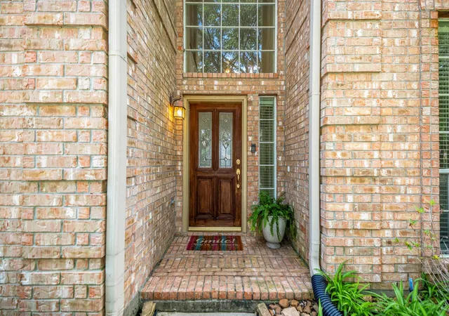 Photo 3 of Single family home for sale at 5807 Sequoia Tr Ct, Spring, TX 77379 | MLS# 67999123 | Listing updated on 2026-09-19