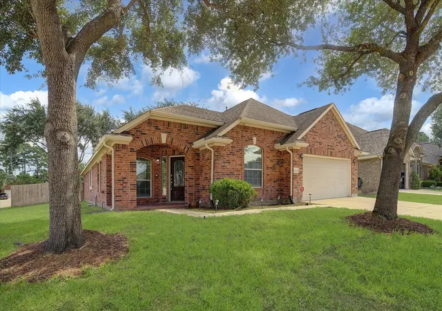 Photo 2 of Sale Pending at 14022 Wild Dove Ct, Cypress, TX 77429 | MLS# 43060818 | Listing updated on 2026-09-21