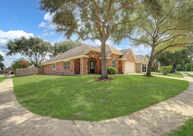Photo 3 of Sale Pending at 14022 Wild Dove Ct, Cypress, TX 77429 | MLS# 43060818 | Listing updated on 2026-09-21