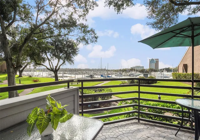 Photo 3 of Townhouse for sale at 2017 Enterprise Ave, League City, TX 77573 | MLS# 82109593 | Listing updated on 2026-09-16