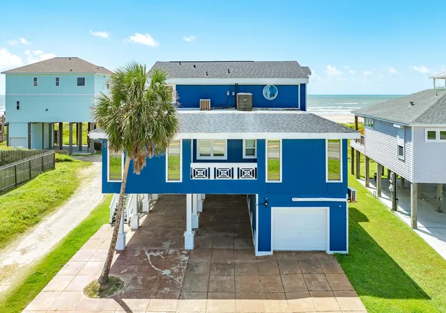 Photo 3 of Single family home for sale at 23115 Gulf Dr, Galveston, TX 77554 | MLS# 67769210 | Listing updated on 2026-08-19