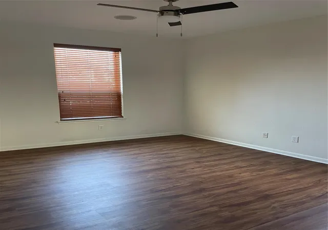 Photo 3 of Single family home for sale at 7110 Liberty Crk Trl, Houston, TX 77049 | MLS# 95350505 | Listing updated on 2026-07-15