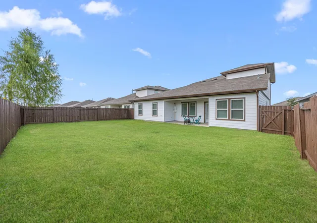 29th image of 7018 Whispering Leaf St, Rosenberg, TX 77469 | MLS# 66494435