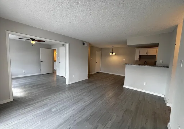 14th image of 2750 Holly Hall St #1207, Houston, TX 77054 | MLS# 96669960