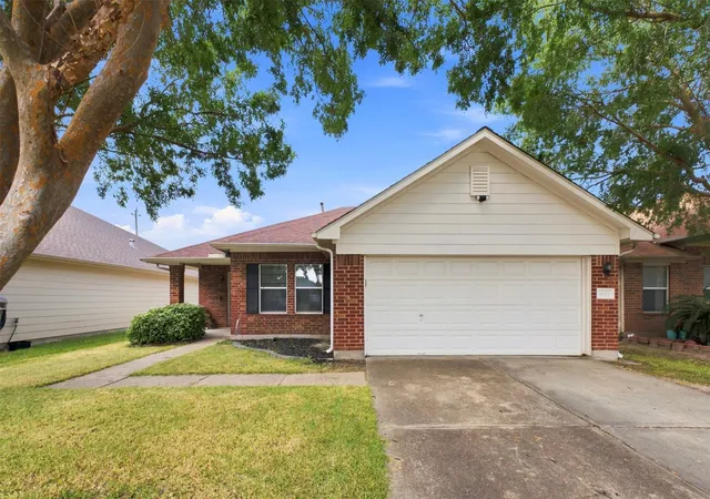 Photo 1 of Single family home for sale at 8011 Ginger Park Dr, Baytown, TX 77521 | MLS# 35850415 | Listing updated on 2026-09-14