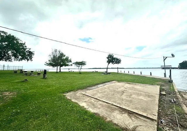17th image of 2019 Indian Shores Rd, Crosby, TX 77532 | MLS# 31727156