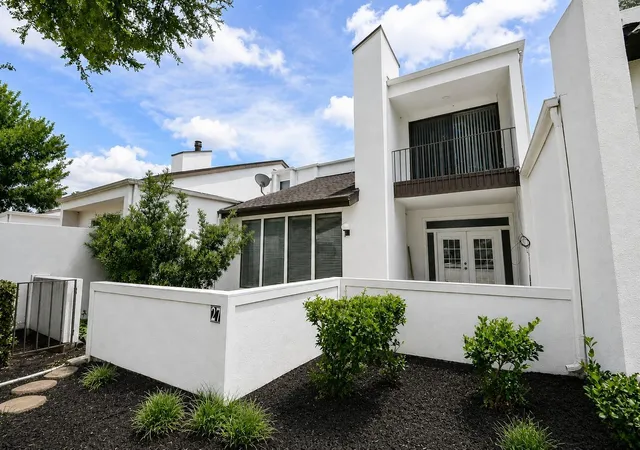 1st image of 7655 S Braeswood Blvd #27, Houston, TX 77071 | MLS# 79718655