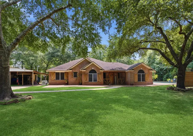 Homes for sale in Magnolia, TX | 223 Pin Oak Ln, Magnolia, TX 77354 | MLS# 9372558