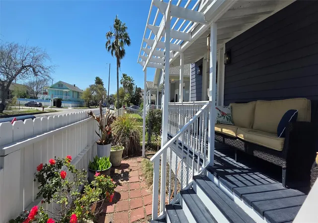Photo 2 of Multi family home for sale at 3322 Ave R 1/2, Galveston, TX 77550 | MLS# 75556024 | Listing updated on 2026-09-01