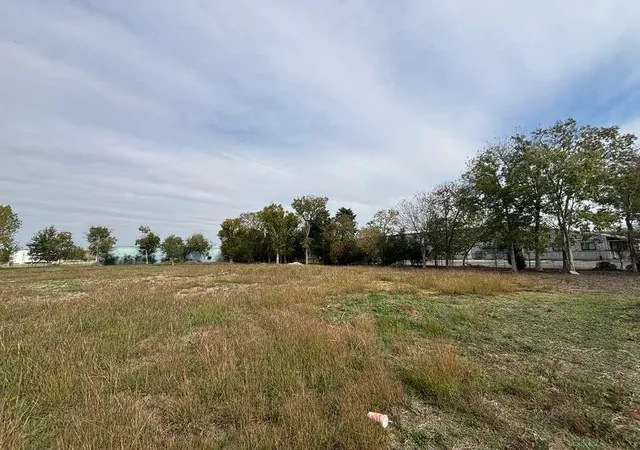 3rd image of 8665 Scranton St, Houston, TX 77075 | MLS# 31942685